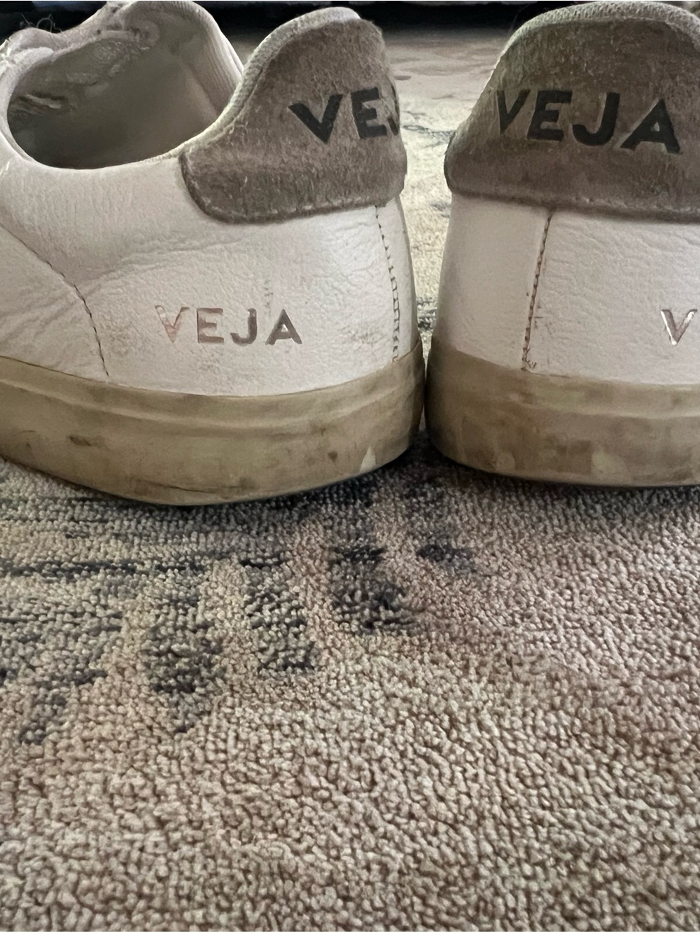 Veja Men White Leather Sneakers with Gray Suede Heel